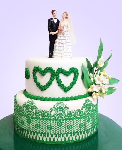 29-svadebnyj-tort-s-kruzhevami